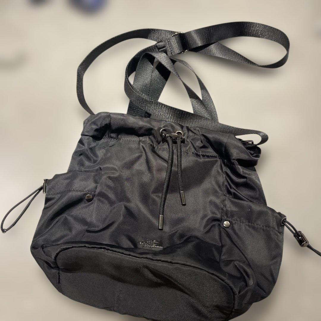 韓国限定　25AW新作　ノースフェイス　ボニーバケットバック　ミニ　ブラック