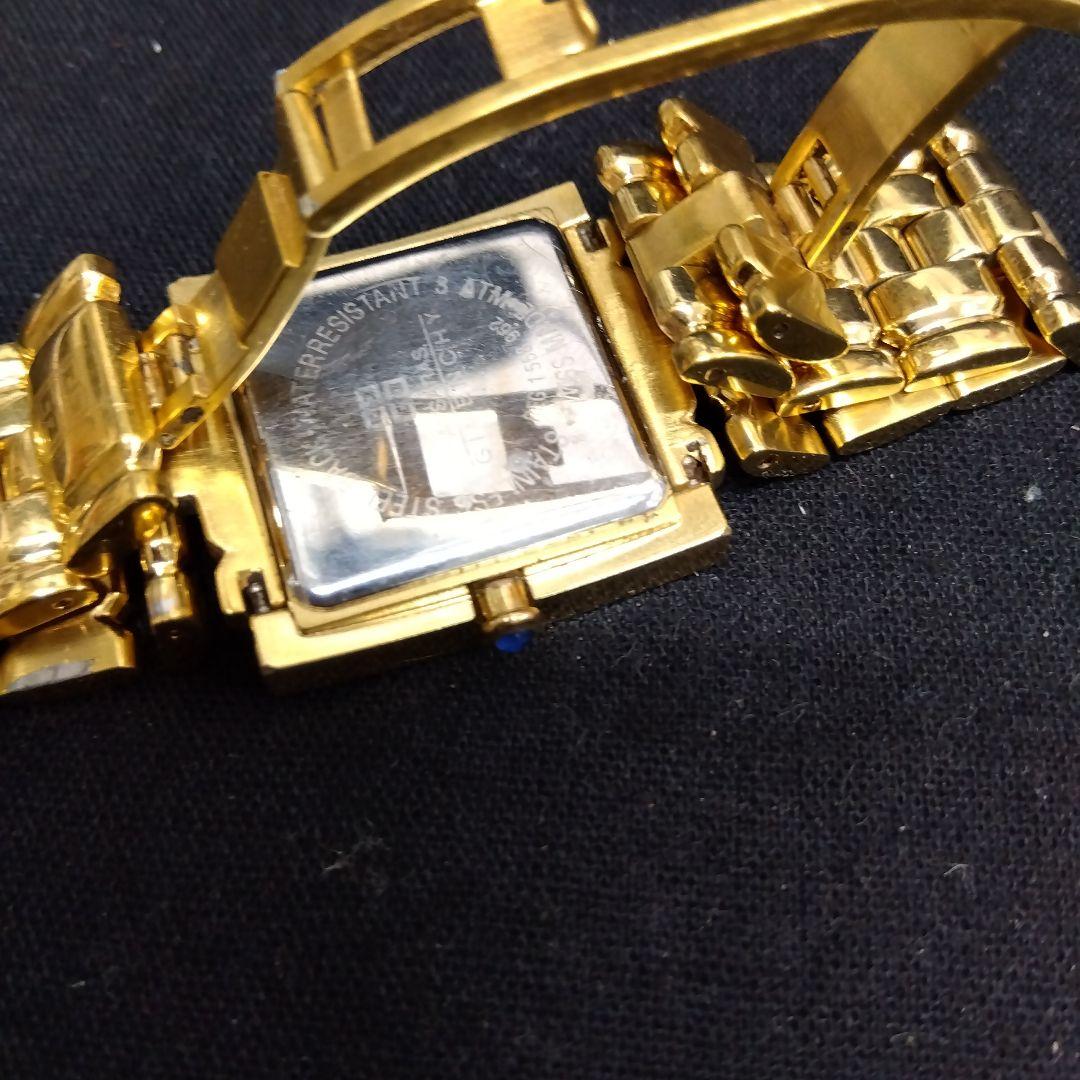 GIVENCHY 　ジバンシー 腕時計　ゴールド