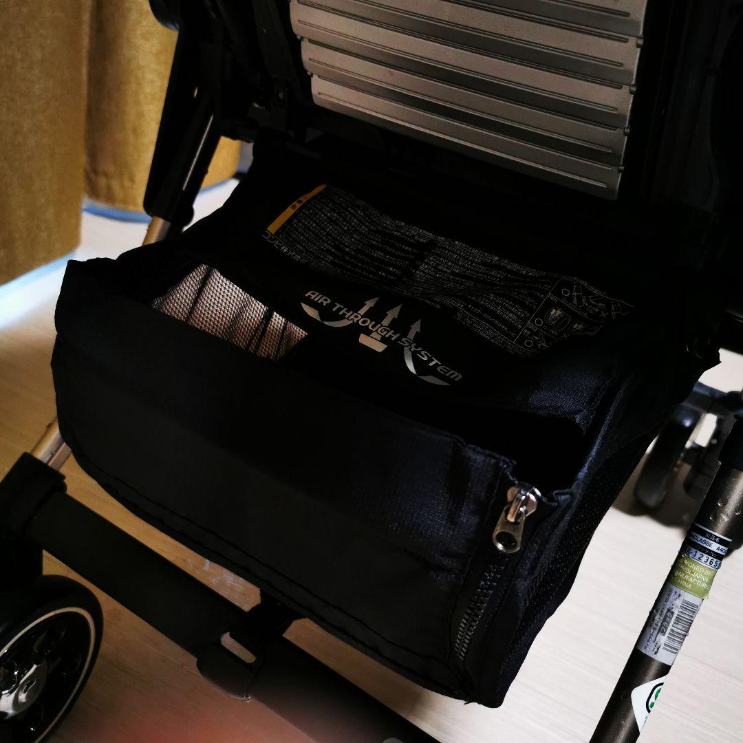 【送料無料】Combi ディアクラッセ オート4キャス XB-600 ブラック