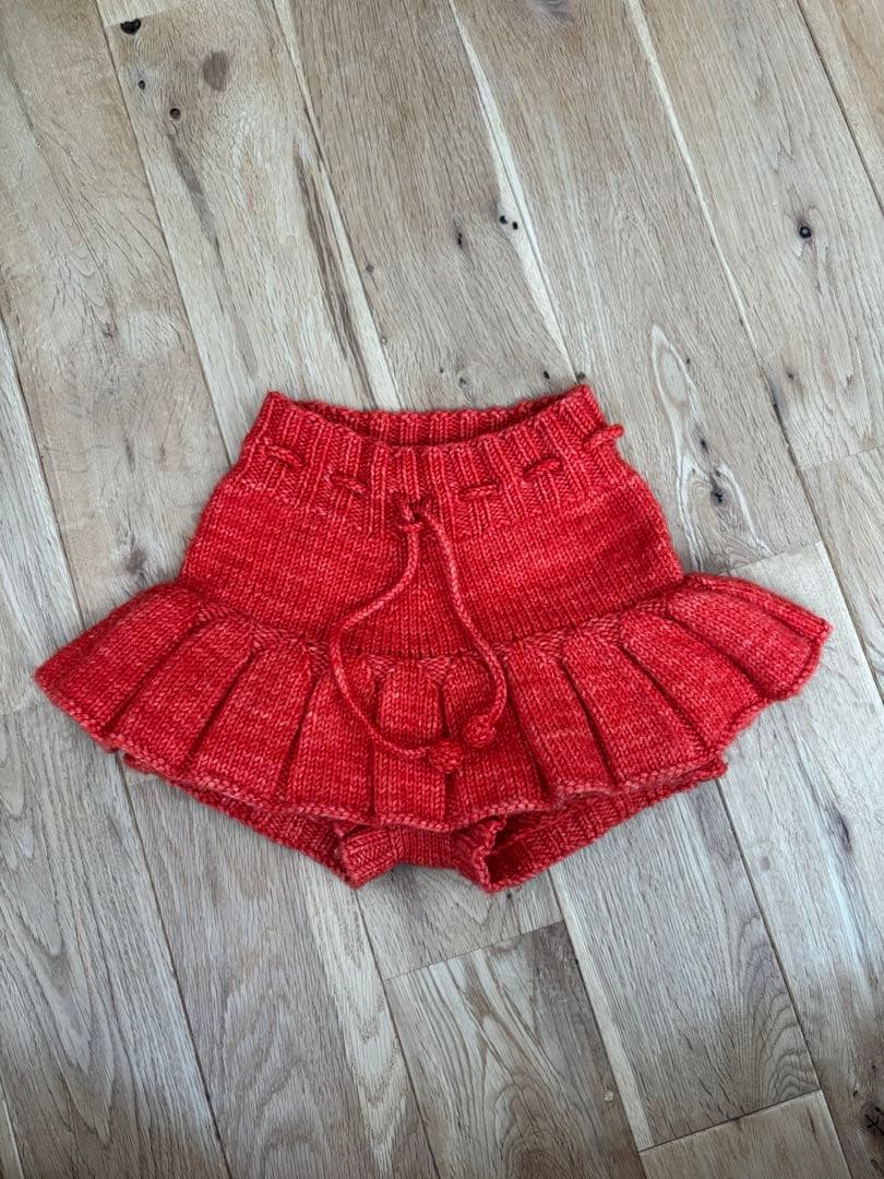 Misha & Puff 赤 Skating Pond Skirt Misha and Puff Skating Pond Skirt - Paprika – Ladida