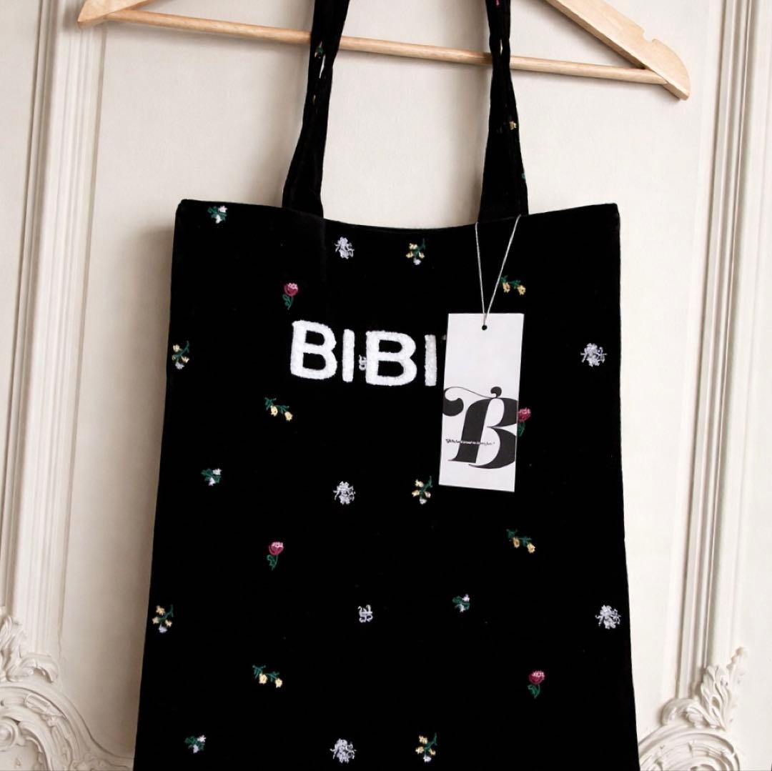 bibiy B. STARRY TOTE BAG - メルカリ