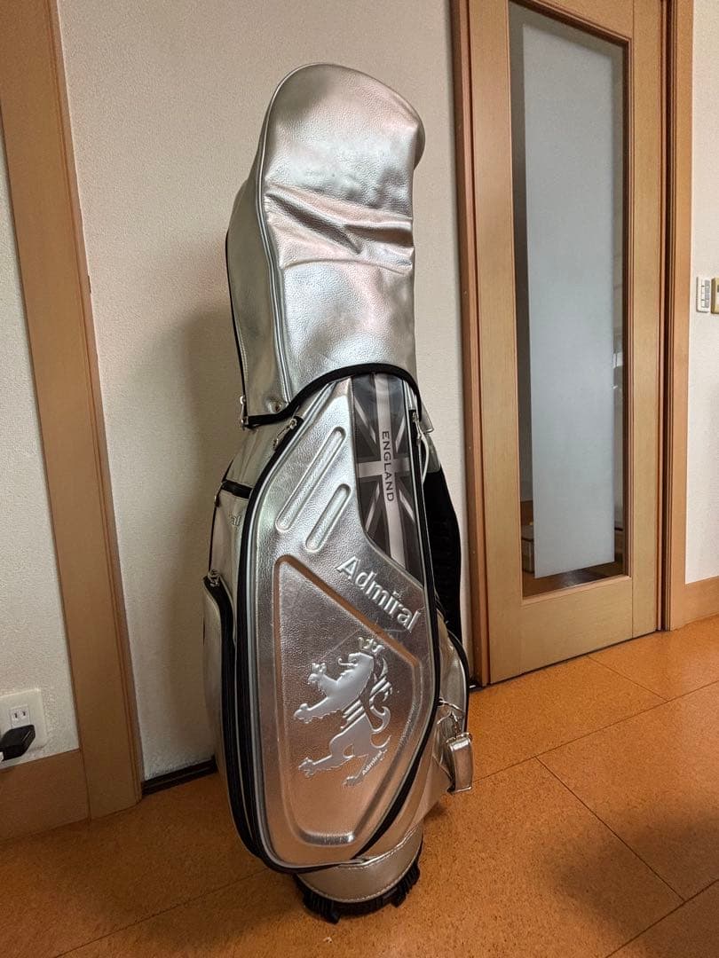 銀*郎様 Admiral キャディバッグ シルバー 9.5型　中古品　アドミラル