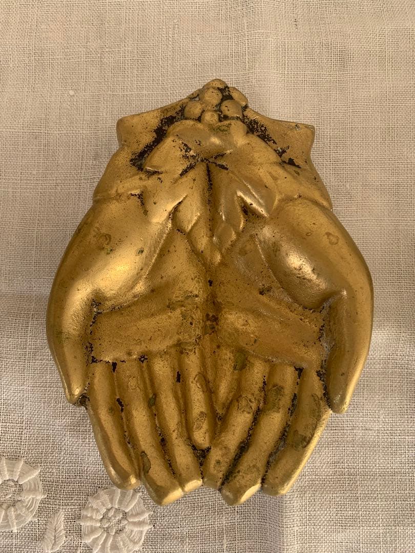 フランス アンティーク ハンドモチーフ　トレイ　金属製　ブロカント ヴィンテージ メタル トレイ リーフ スイス ヨーロッパ アンティーク