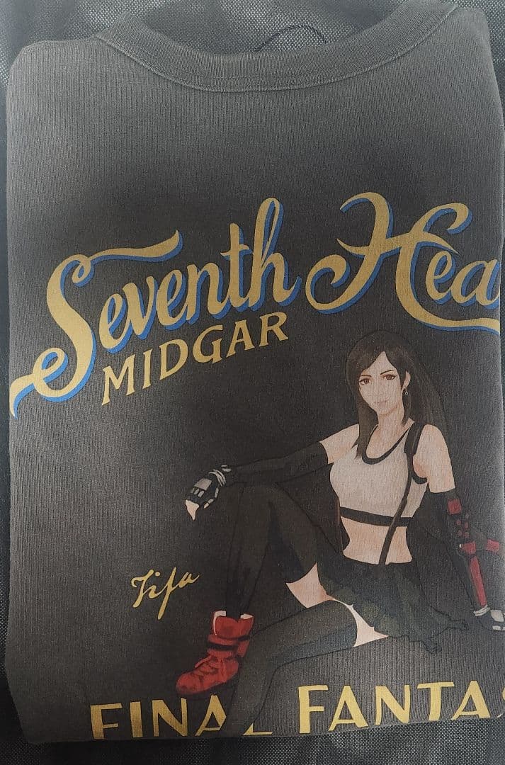 AVIREX × FINAL FANTASY VII ティファ Tシャツ FF7 - メルカリ