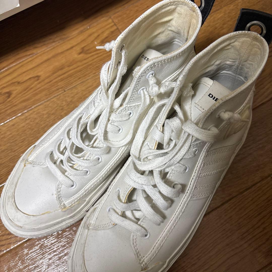 DIESEL ホワイトハイカットスニーカー - メルカリ