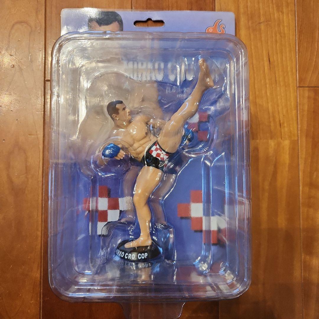 ミルコ・クロコップ HAOフィギュア PRIDE 左ハイキック - メルカリ