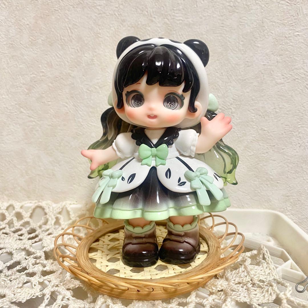 Mianaフィギュア Tea Party In The Forest - メルカリ