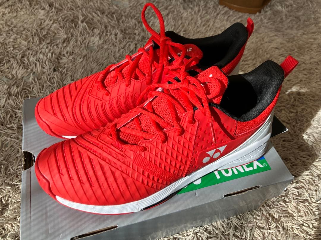 【専用】りんごジュースさん！未使用【27.0㎝】ヨネックス　テニスシューズ