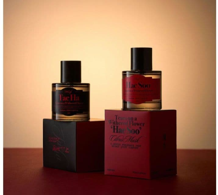 香水 枯れた花に涙を 2個セット クラウドファンディング ˏˋ #枯れた花に涙を ˎˊ˗ LINEマンガで大人気📖🔥 広告で話題