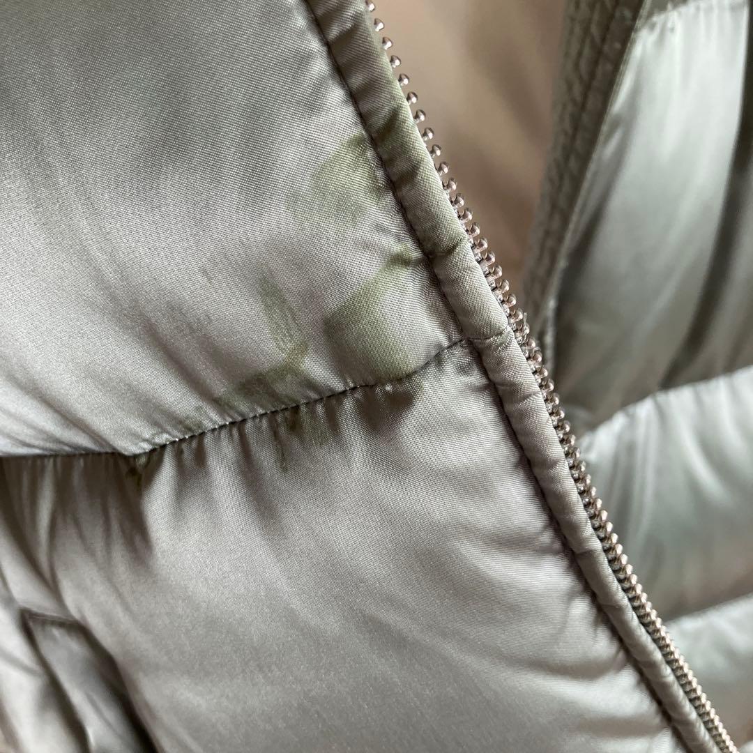 訳あり☆PRADA プラダ ダウンコート カーキ 42 三角プレート有り