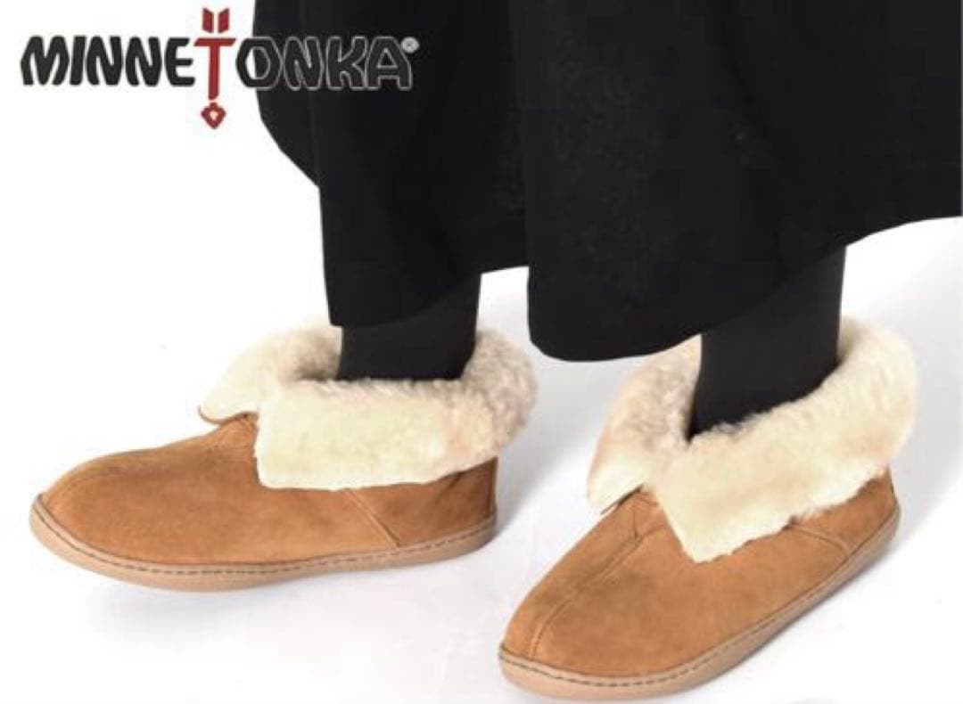 新品・未使用☆MINNETONKA シープスキン アンクルブーツ ゴールデン