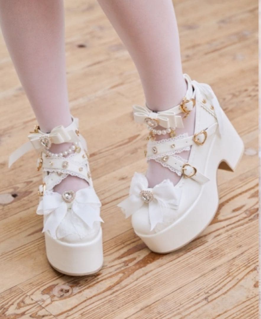 LIZLISA クロスストラップリボンパンプス ホワイト 453-9641-0-m-01-pl.jpg