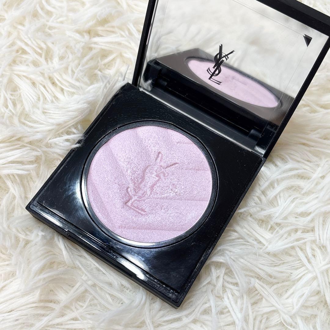 美品✨YSL イヴサンローラン オールアワーズ ハイパールミナイザー 69