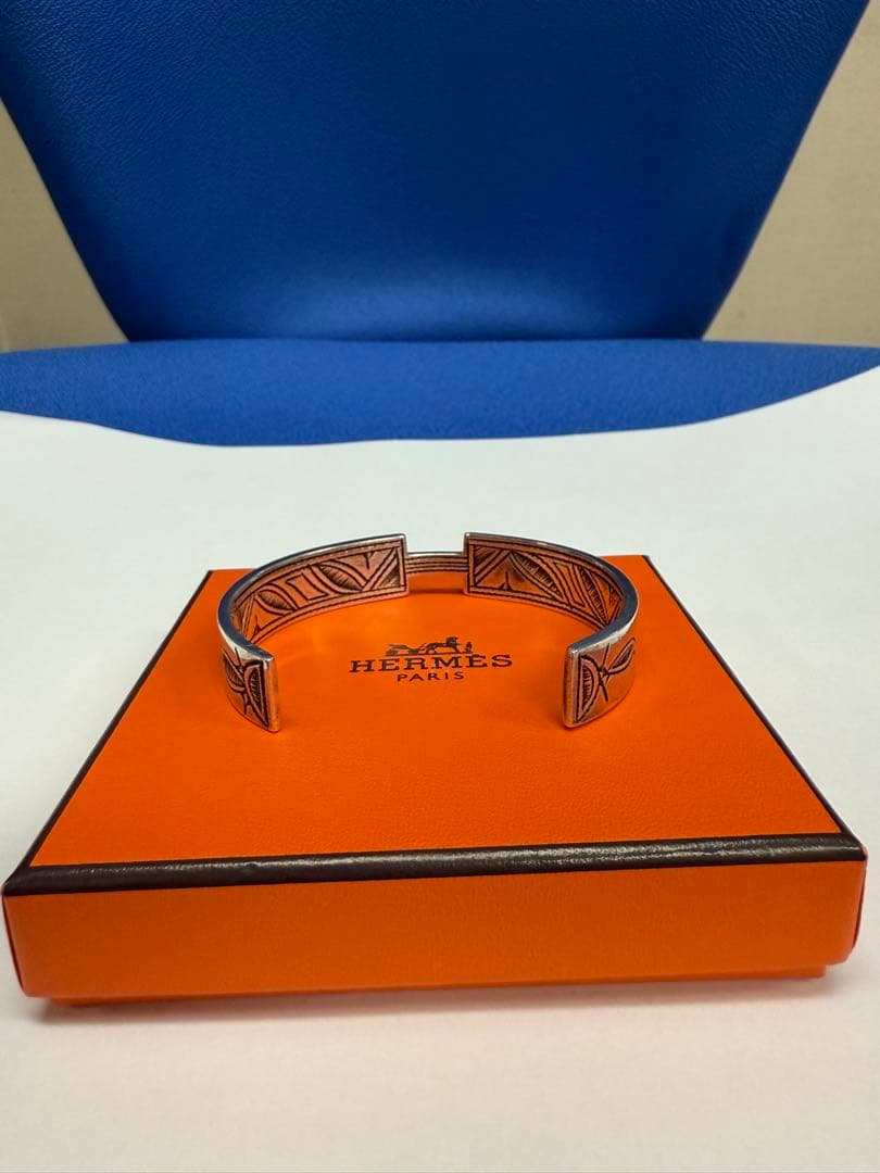 サム君様専用HERMESTouaregトゥアレグ タコルテ バングルT4 美中古
