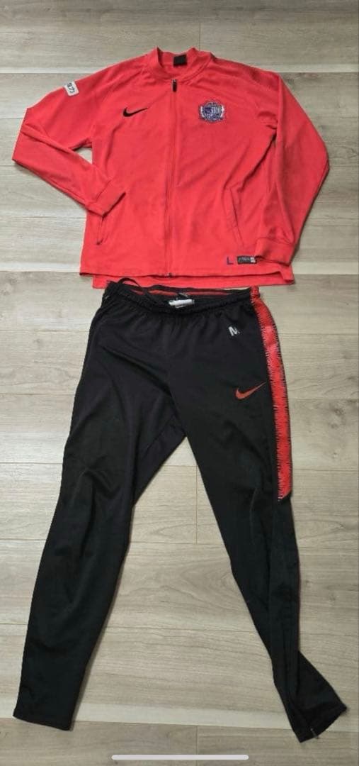 サンフレッチェ広島 選手着用ジャージ 上下セット サンフレッチェ広島 (サンフレッチェヒロシマ) サポーターグッズ M