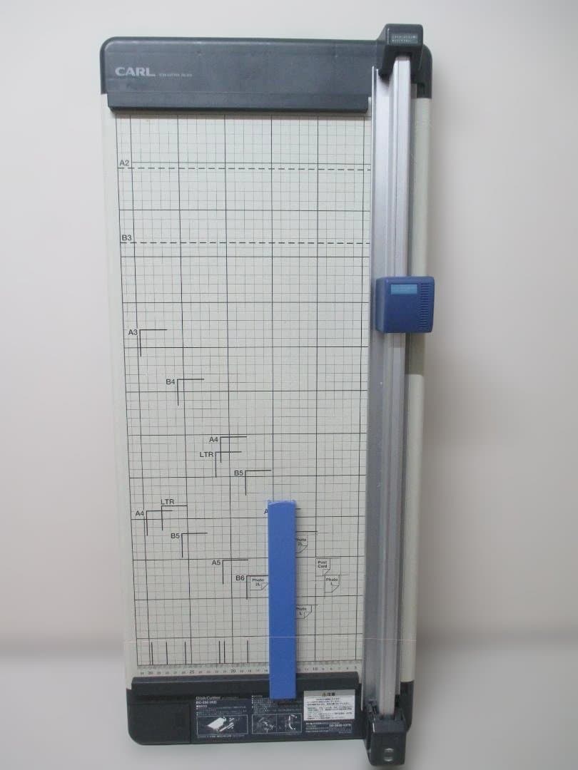 カール CARL 裁断機 ペーパーカッター A2対応 DC-250 Amazon.co.jp: カール事務器 裁断機 ペーパーカッター A2対応 15枚裁断