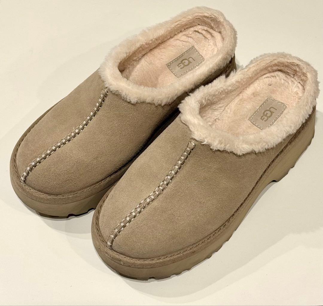 【美品】UGGNewHeightsCozyClogサボ厚底24cmベージュ正規品 楽天市場】【 ugg 国内正規商品 】 UGG NEW HEIGHTS COZY CLOG アグ