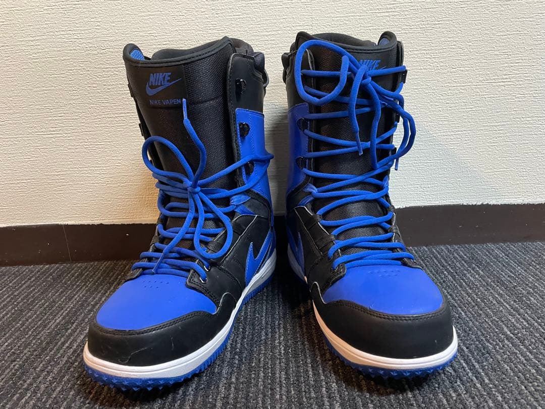 希少 NIKE SB VAPEN スノーボードブーツ ナイキ ベイペン