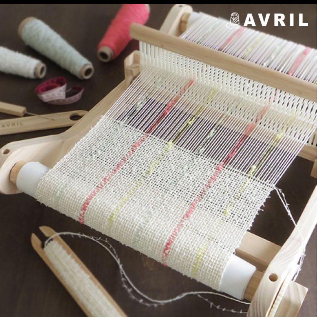 AVRIL 織り機 Loom-30 手織りキット Amazon | AVRIL(アヴリル) オリジナル卓上織機 Rubber Wood Loom-30