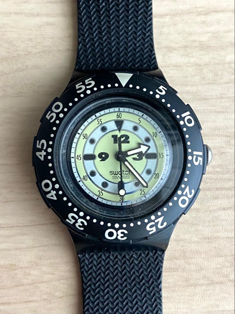swatch／ZARD坂井泉水さん愛用／SCUBA200 Black Shark - メルカリ