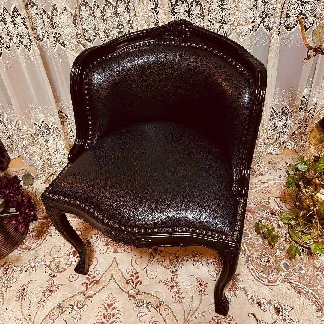 猫脚　アンティークチェア　鋲打ち　黒　インテリア椅子　ドールチェア チェア アンティーク 1人掛け 椅子 姫系 猫足 ダイニングチェア