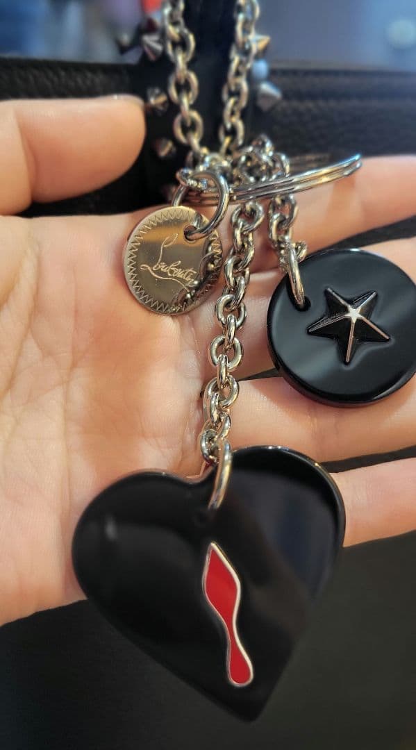 クリスチャンルブタンキーリング❤極美品❤