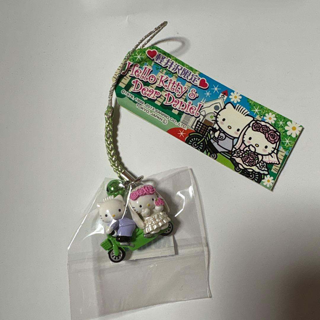 ご当地キティ　軽井沢限定 ハローキティ ご当地限定ストラップ 根付け 軽井沢限定 サイクリング