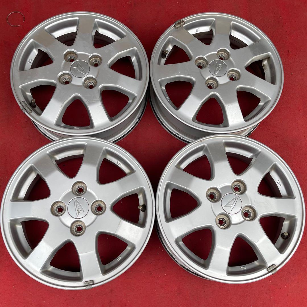 ダイハツ純正アルミホイール 14×4.5 PCD100+45 4本セツト。 - メルカリ