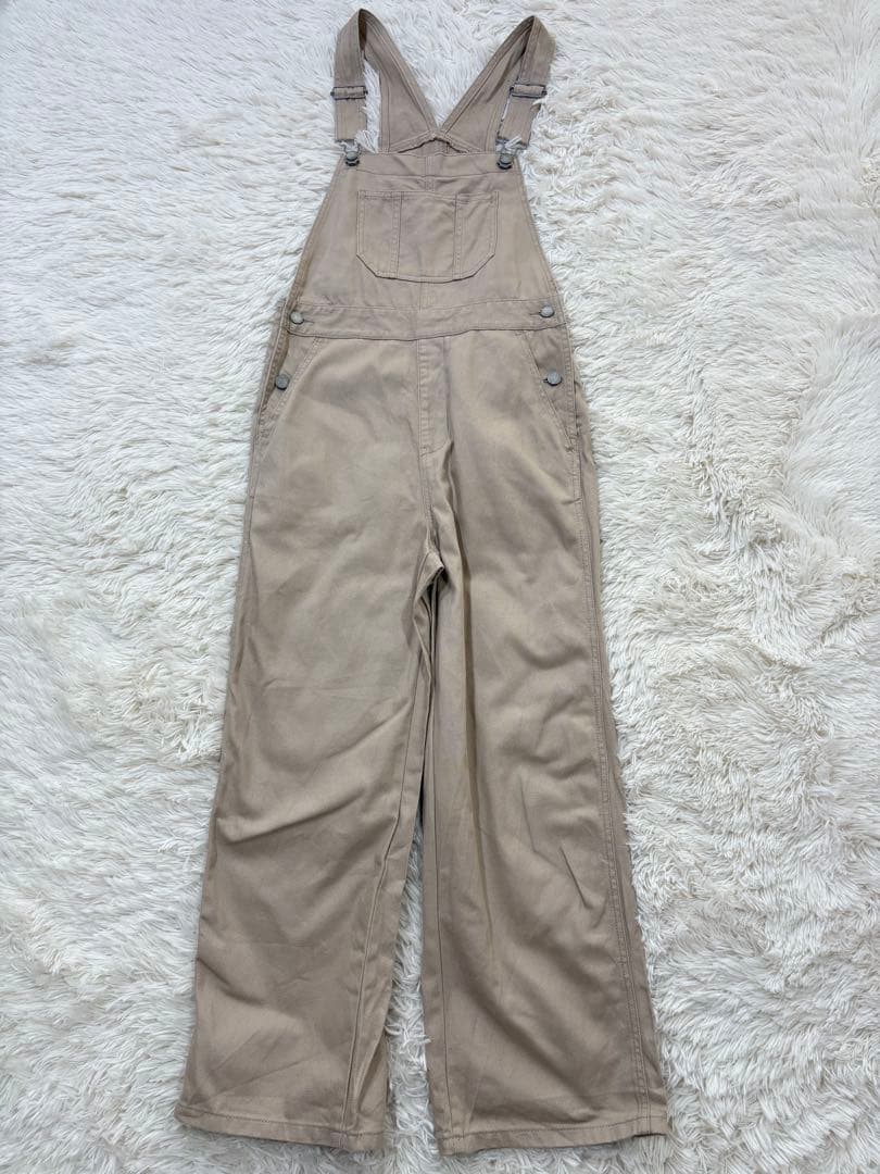 GU サロペット オーバーオール ベージュ Sサイズ - メルカリ