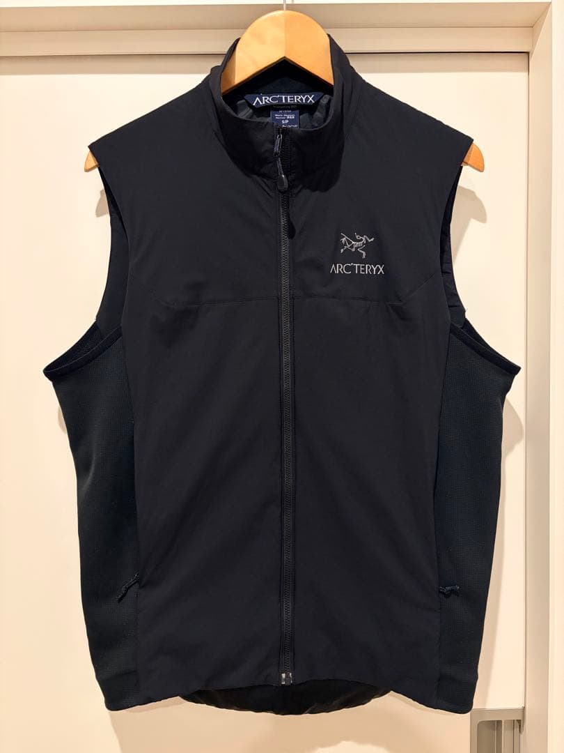 ARC'TERYX アトムベスト　Sサイズ 楽天市場】アークテリクス アトムベスト メンズ ARC'TERYX Atom Vest M