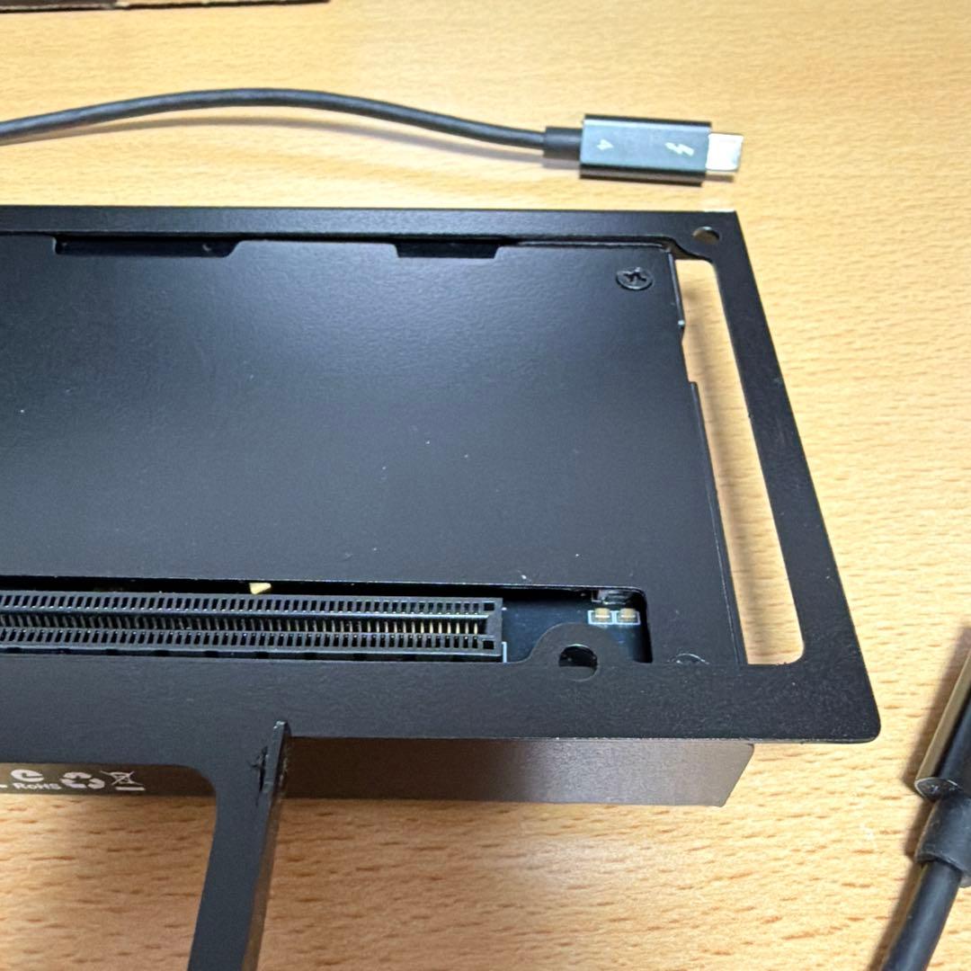 ANQUORA ANQ-L336 ミニeGPUエンクロージャー - メルカリ