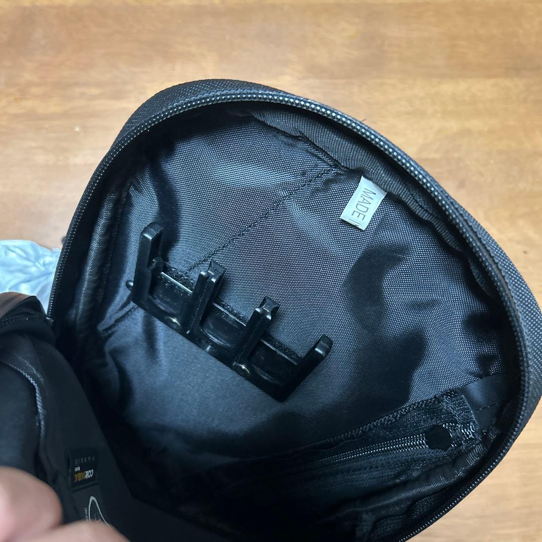 クシタニ レッグバッグ レインカバー、コインホルダー付き - メルカリ