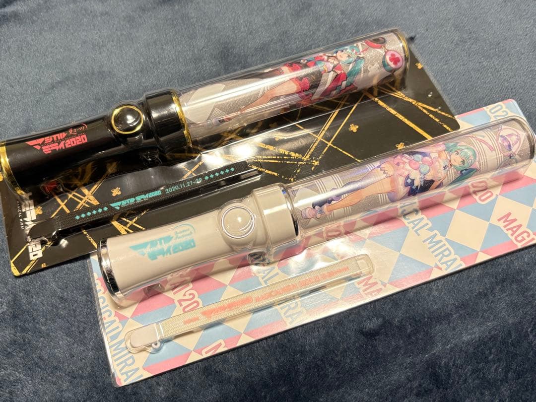 マジカルミライ2020 ペンライト 2本セット Yahoo!オークション - 送料無料 二本セット マジカルミライ2020 OSAKA(