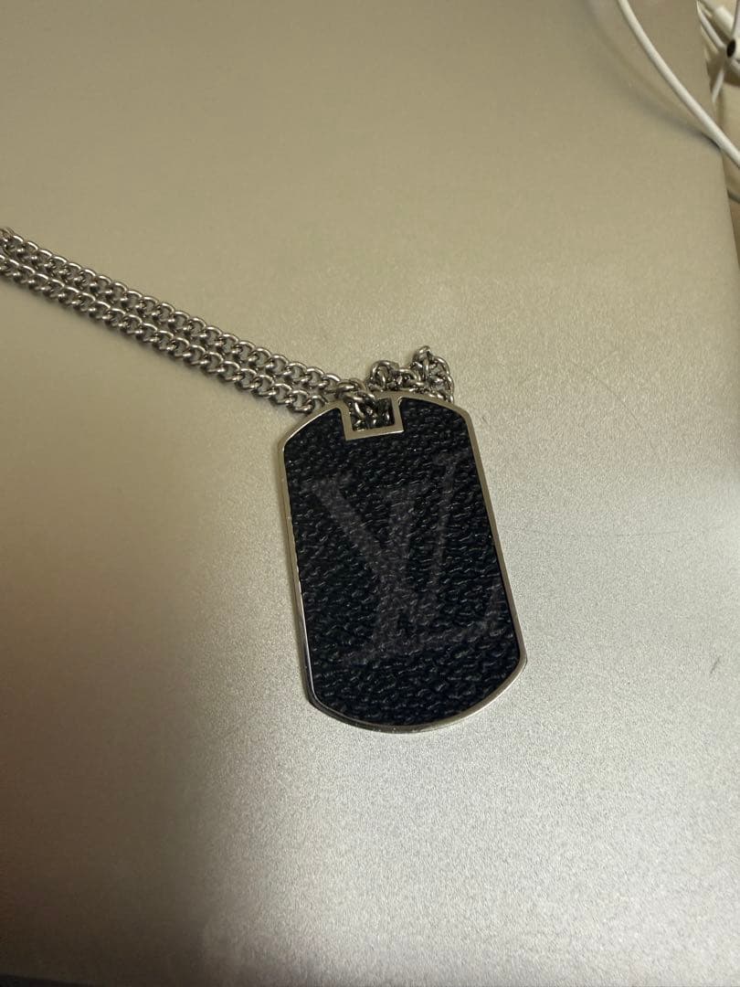 VITTONネックレス カジュアルに♪】ルイヴィトン ネックレス パドロック 2連 (Louis