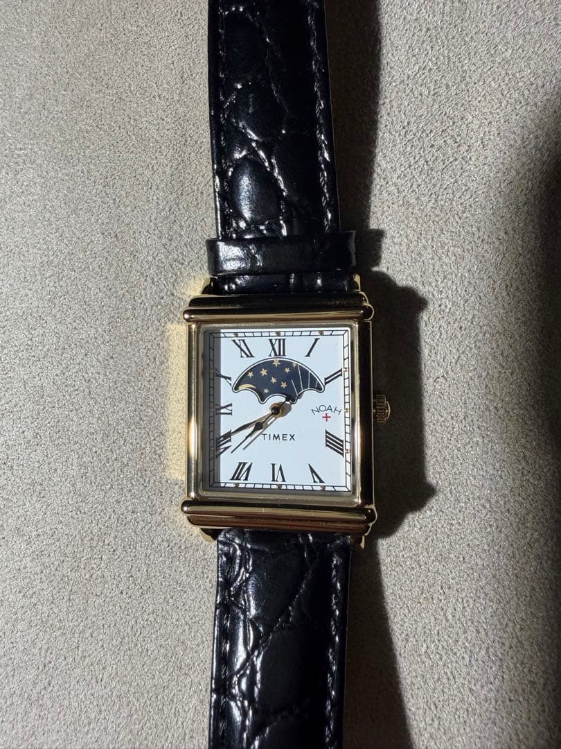 限定品1stモデル　NOAH timex サン　アンド　ムーン ノアとタイメックスのタッグよりサンアンドムーンウォッチが発売