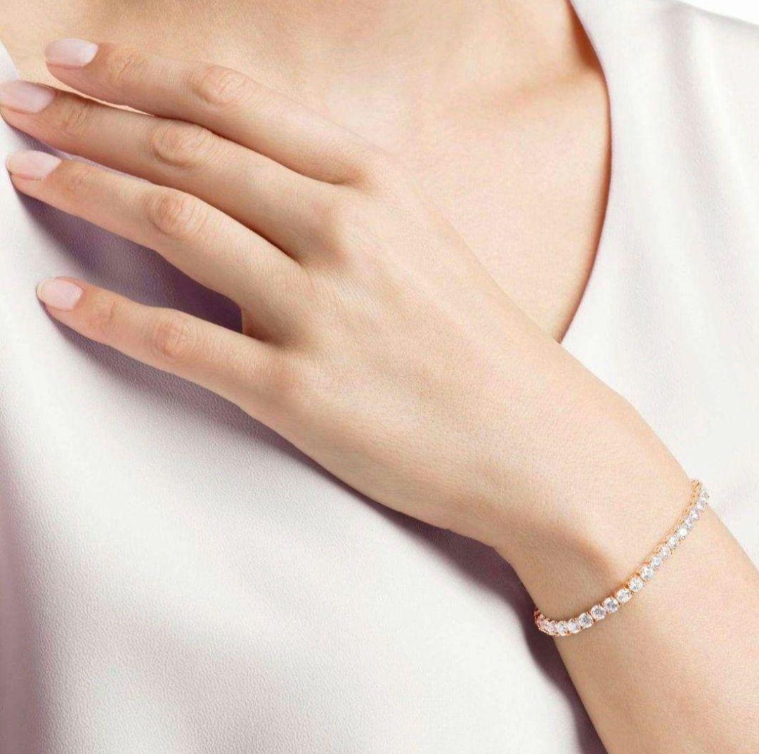 ほぼ新品 SWAROVSKI テニス Dluxe ブレスレット スワロフスキー