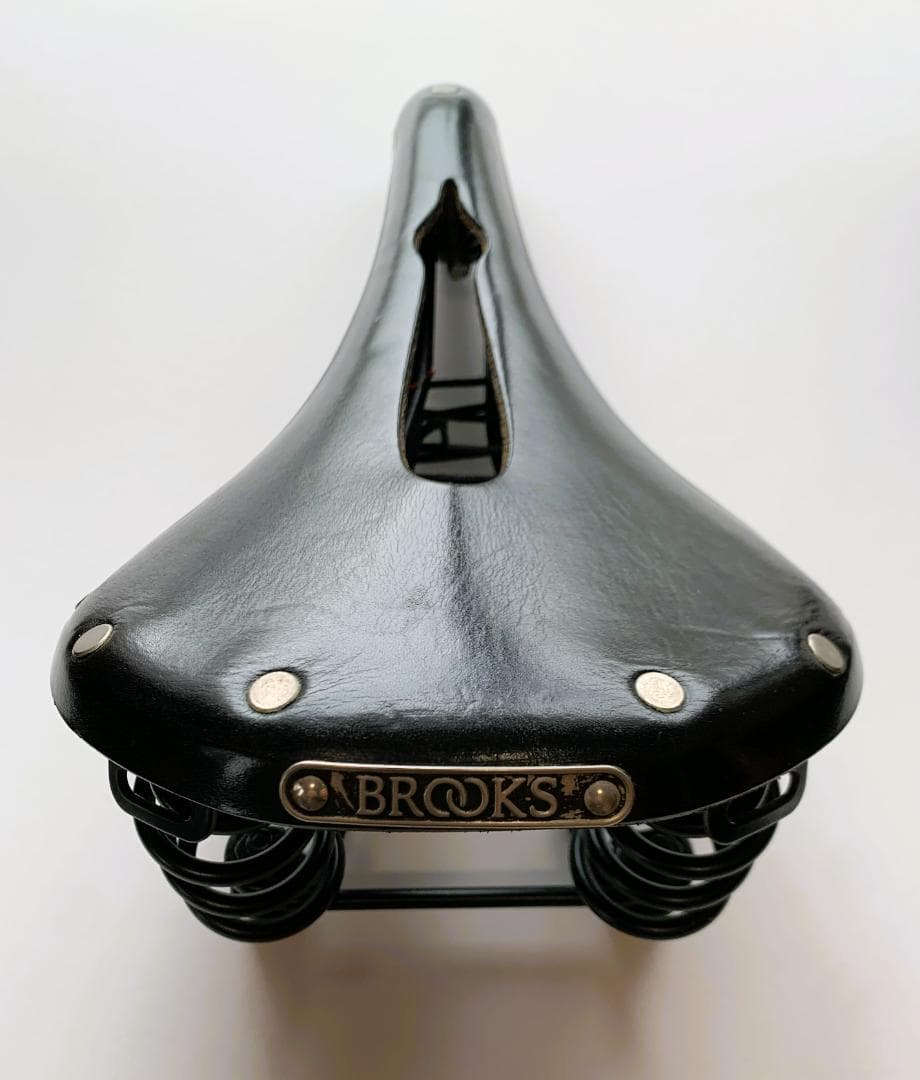 Brooks Flyer Carved レザーサドル 黒