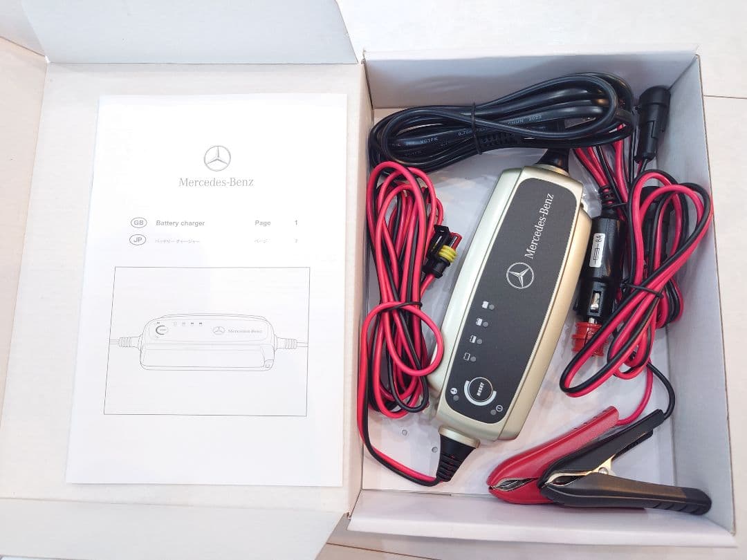 メルセデスベンツ 純正 バッテリーチャージャー Mercedes-Benz 正規純正品 Mercedes-Benz ベンツ バッテリーチャージャー バッテリー
