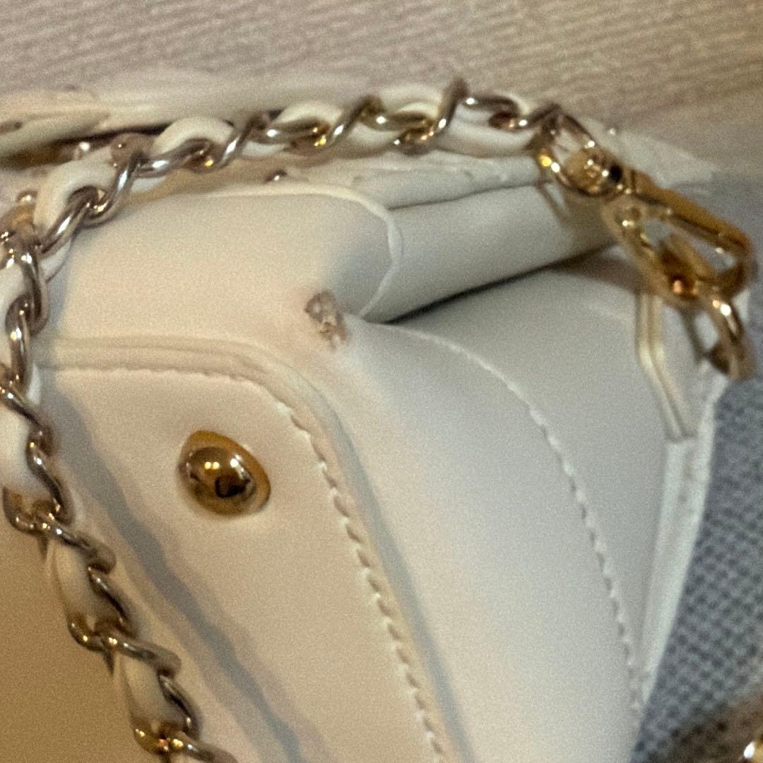 RANDA アイボリー 白 2WAYゴールドチャームキルティングバッグ - メルカリ
