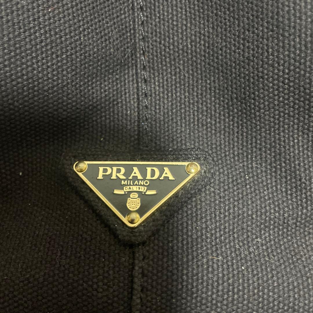 PRADA ブラック 黒 カナパ M