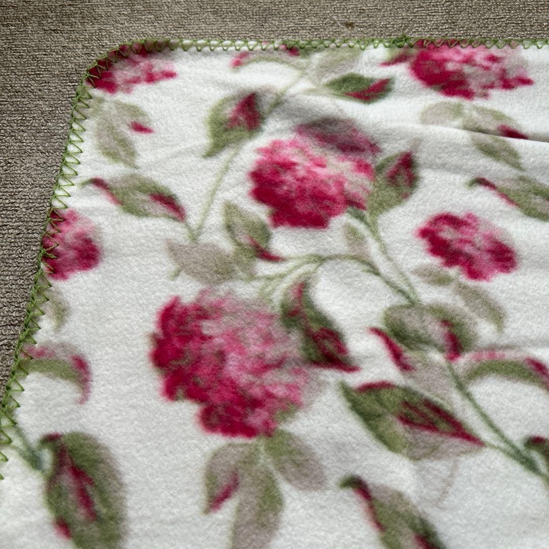 ローラアシュレイ ブランケット - メルカリ