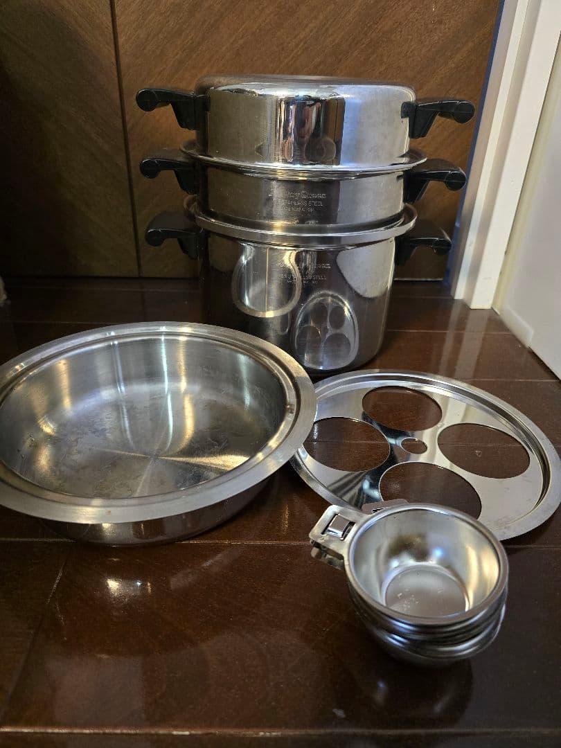 アムウェイ鍋 4Lシチューパン & 仕切り板 & 万能カップ 6個セット