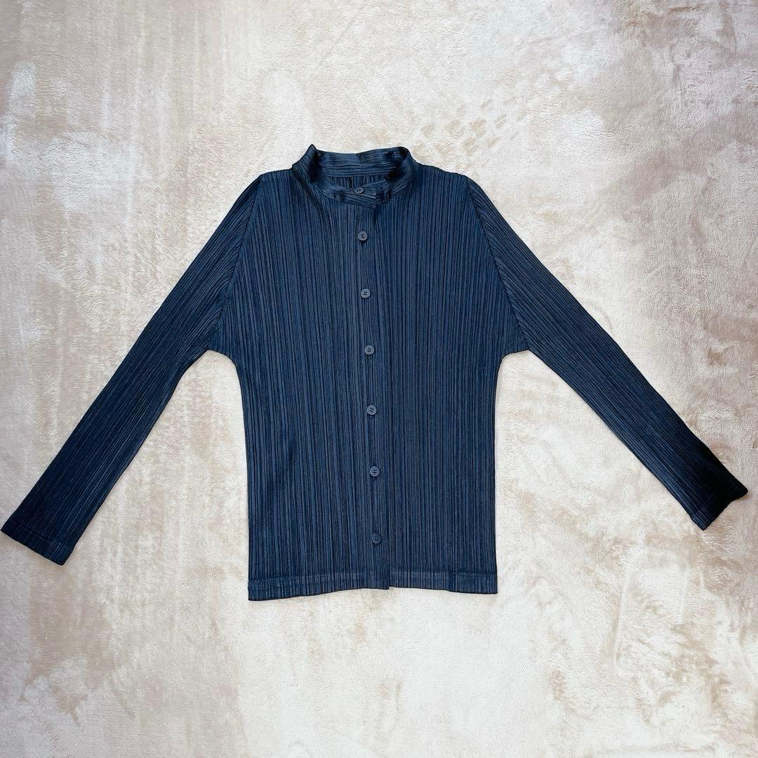 PLEATS PLEASE マンスリー 黒シャツ 3 - メルカリ