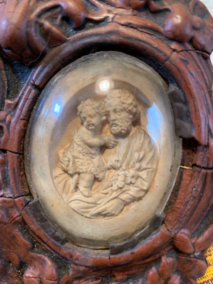 フランス製 アンティークのレアなメダイヨンのガラスドームが2個付いて