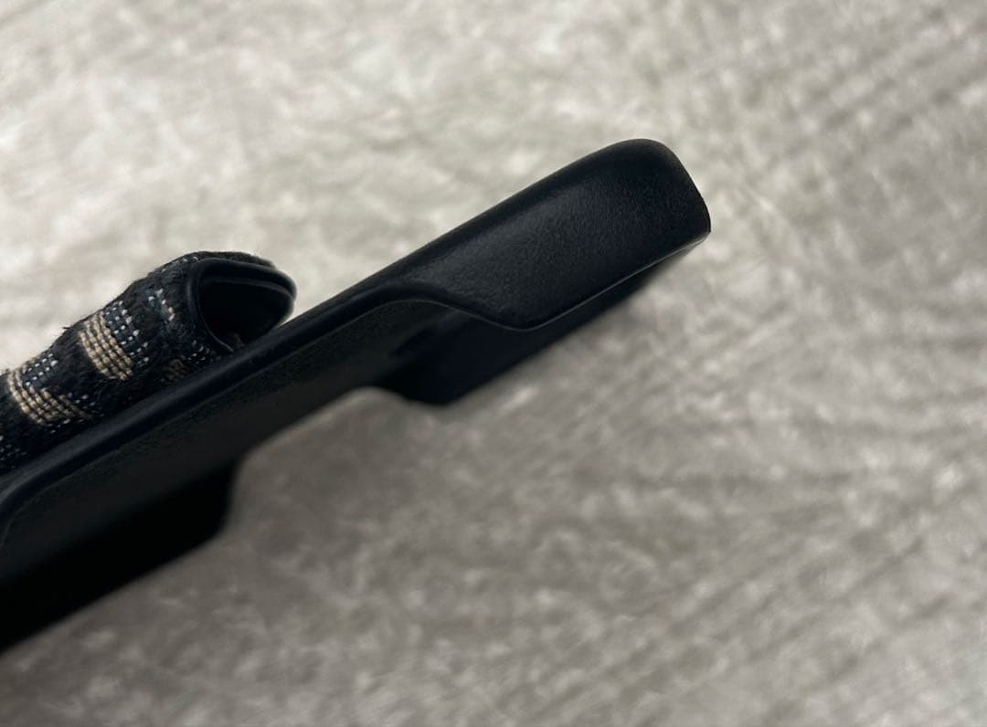 Dior ディオール サドル　iPhone15 スマホケース