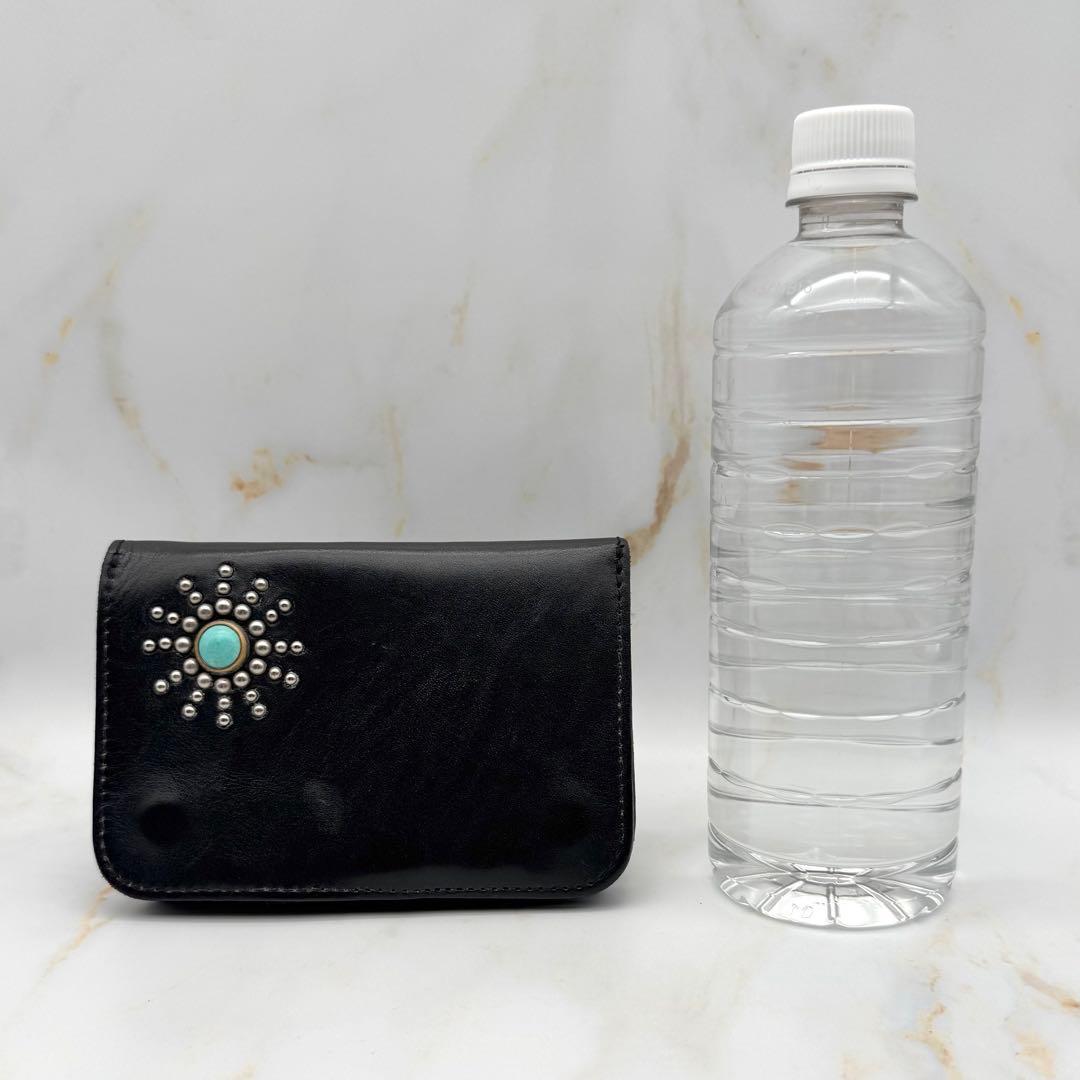 HTC ミディアムウォレット ターコイズ サンバースト スタッズ ブラック