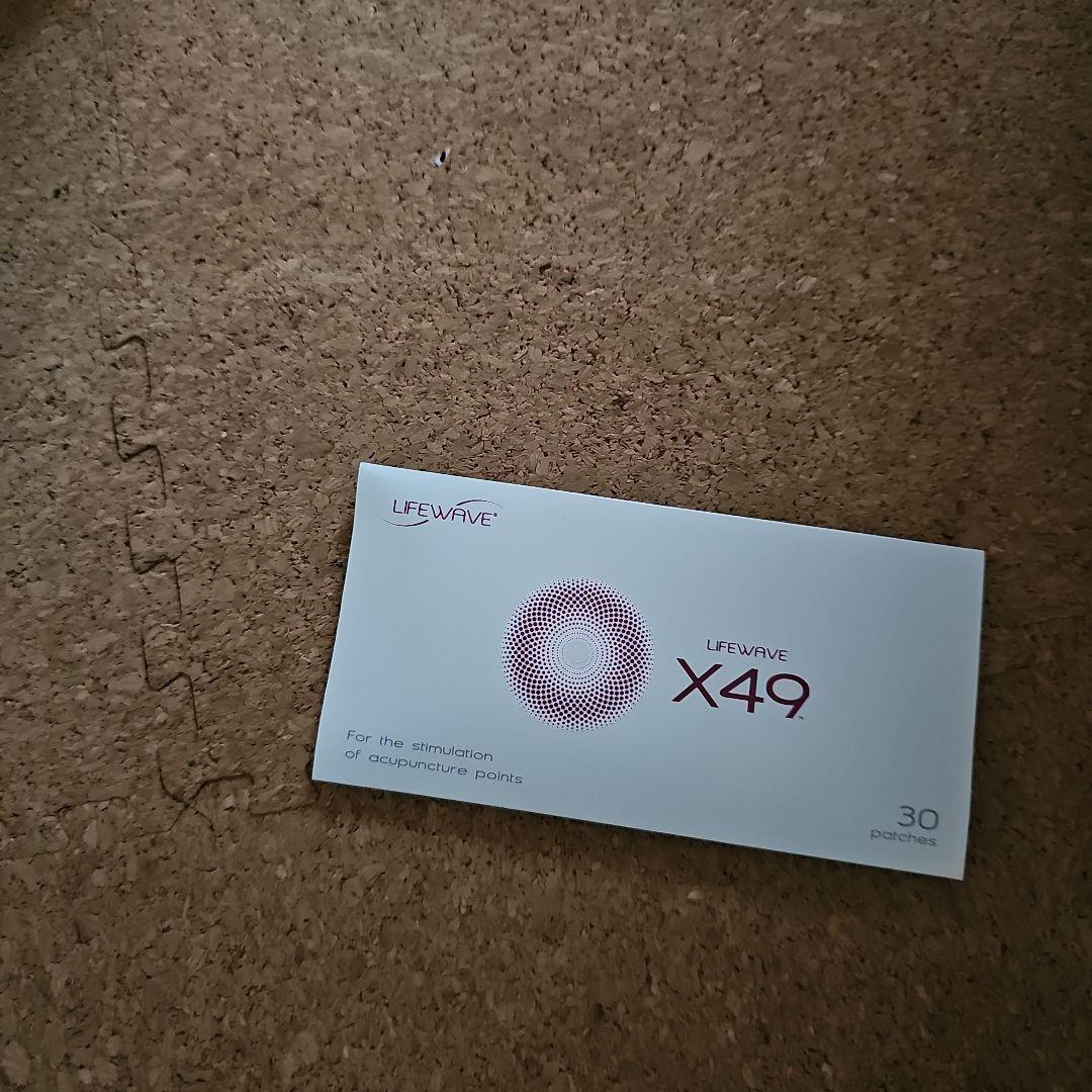 LIFEWAVE X49 30枚入り エックスフォーティナイン ライフウェーブ X49 パッチシール 30枚 説明