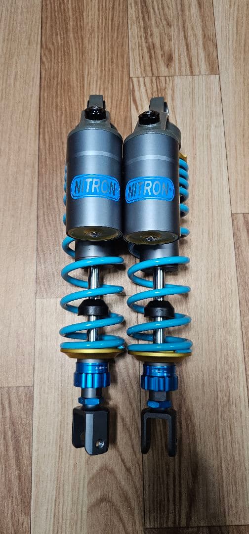 シグナス リアサスペンション 340mm 新古品 シグナスX リアサスペンション SE44J CYGNUS 白 社外品 : xcsヤフー店