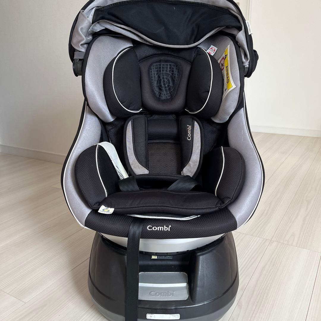 かえる様ベビー・キッズ - Combi チャイルドシート Zeus turn - コンビ