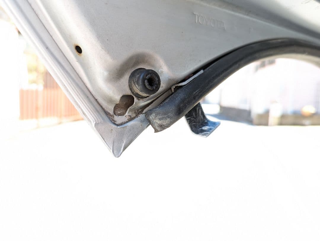 ハイエース オーバーフェンダー ビス止め ローダウンルック 車検対応